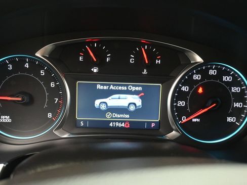 Used 2023 Chevrolet Traverse LT AWD/4WD image 26