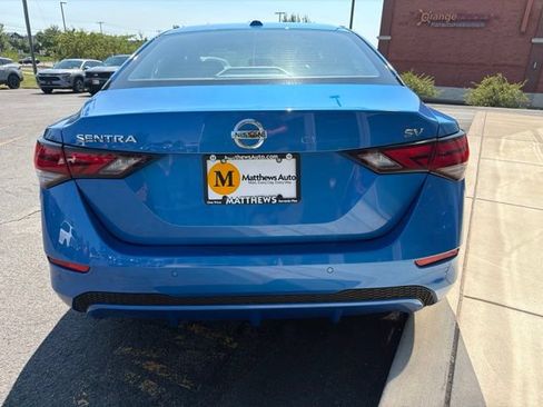 Used 2022 Nissan Sentra SV FWD image 12