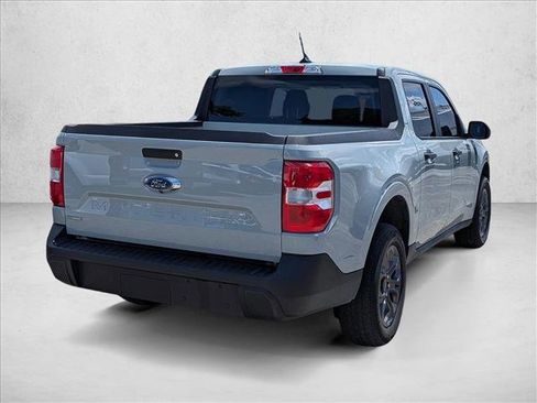 Used 2024 Ford Maverick XLT FWD image 3