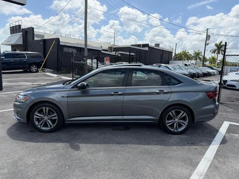 Used 2020 Volkswagen Jetta R-Line w/ R-Line Cold Weather Package FWD image 8