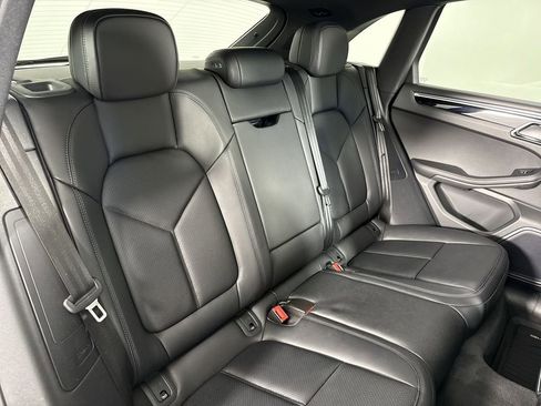 Certified 2026 Porsche Macan AWD/4WD image 23