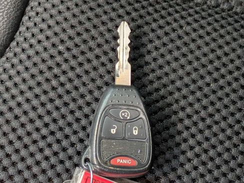 Used 2017 Jeep Wrangler Unlimited Sahara image 29