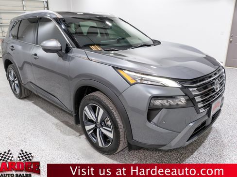 Used 2024 Nissan Rogue SL image 6