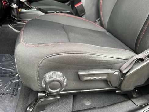 Used 2022 Jeep Wrangler Unlimited Rubicon w/ LED Lighting Group image 13