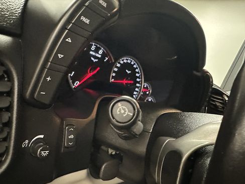 Used 2008 Chevrolet Corvette Convertible w/ Preferred Equipment Group image 76