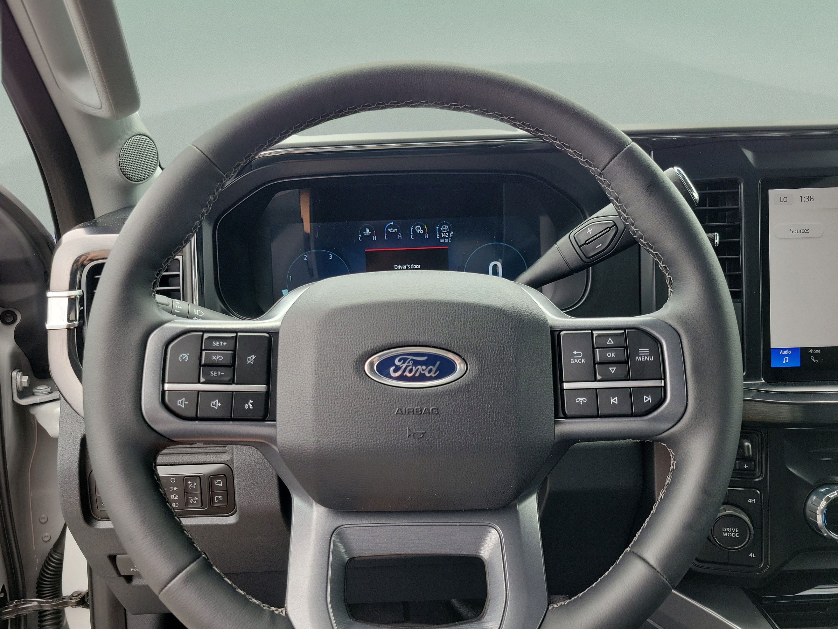 New 2026 Ford F350 Lariat w/ FX4 Off-Road Package AWD/4WD image 20
