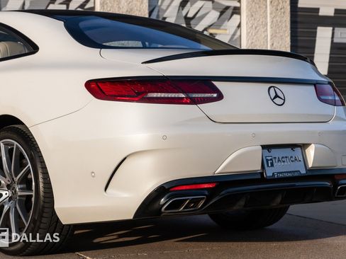 Used 2019 Mercedes-Benz S 560 4MATIC Coupe image 12