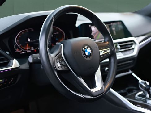 Used 2019 BMW 330i Sedan w/ Convenience Package RWD image 30
