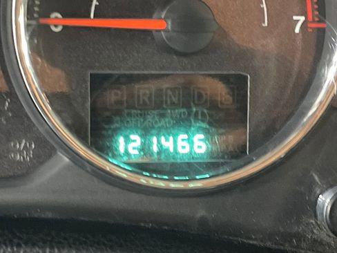 Used 2013 Jeep Wrangler Unlimited Sahara w/ Dual Top Group image 17