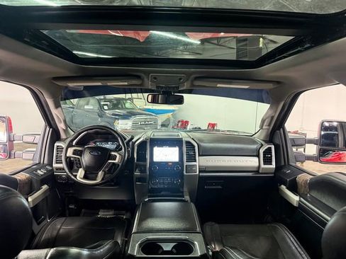 Used 2018 Ford F350 Lariat w/ Lariat Ultimate Package image 15