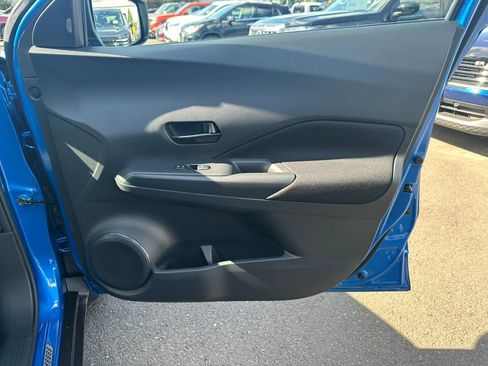 New 2025 Nissan Kicks Play S image 22