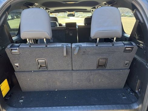 Used 2023 Lexus GX 460 Premium image 20