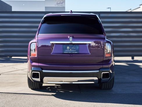 Used 2025 Rolls-Royce Cullinan Base image 15