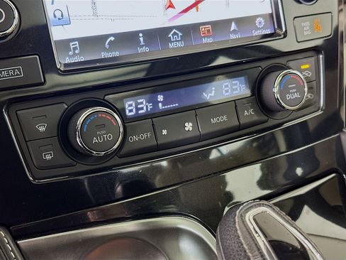 Used 2016 Nissan Maxima Platinum image 24