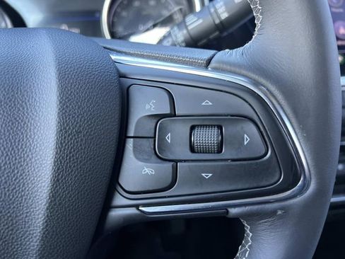 Certified 2023 Buick Encore GX Select image 26