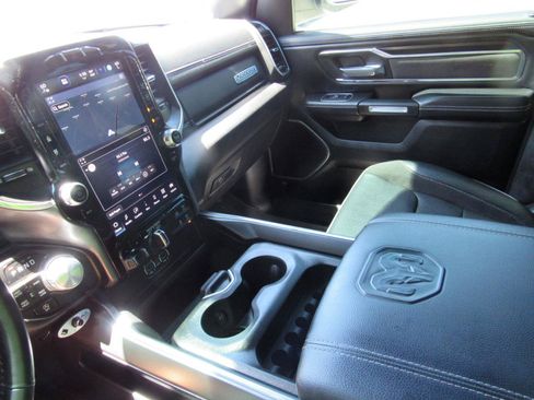 Used 2023 RAM 1500 Laramie AWD/4WD image 36