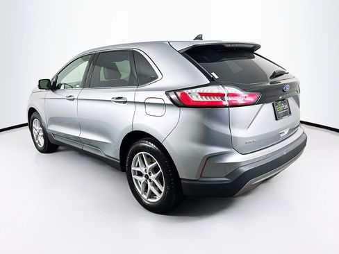 Used 2024 Ford Edge SEL image 5