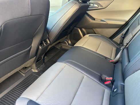 New 2026 Chevrolet Equinox LT w/ Convenience Package II image 12