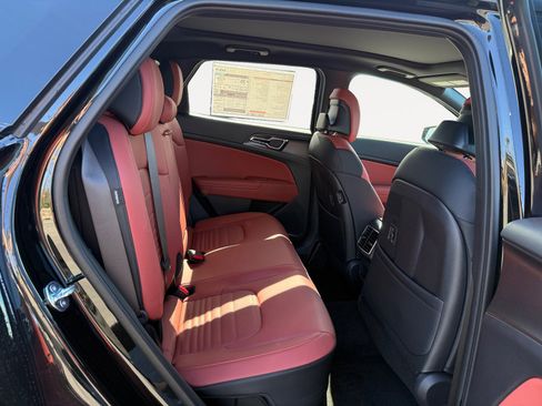 New 2026 Kia Sportage SX Prestige image 18