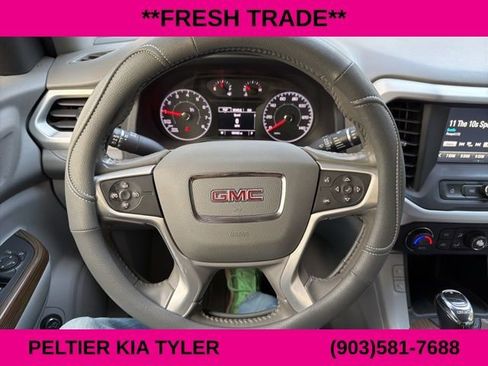 Used 2019 GMC Acadia SLE image 18