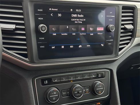 Used 2021 Volkswagen Atlas SE image 17