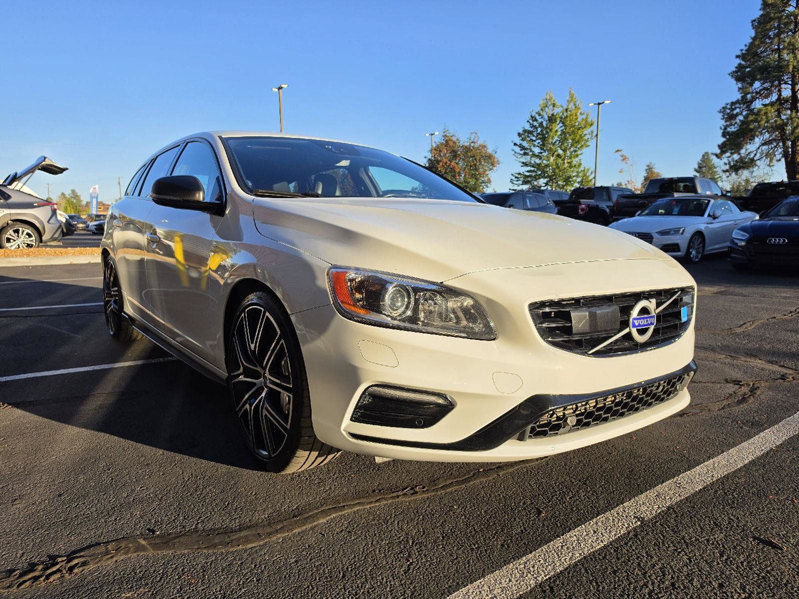 Used 2018 Volvo V60 T6 Polestar AWD/4WD image 8