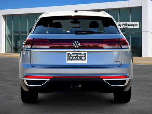 New 2026 Volkswagen Atlas Cross Sport SEL AWD/4WD image 7