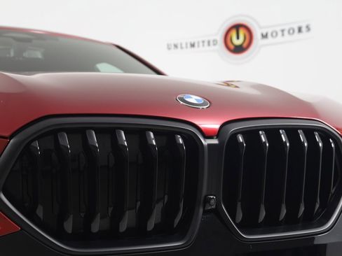 Used 2024 BMW X6 xDrive40i w/ Premium Package image 51