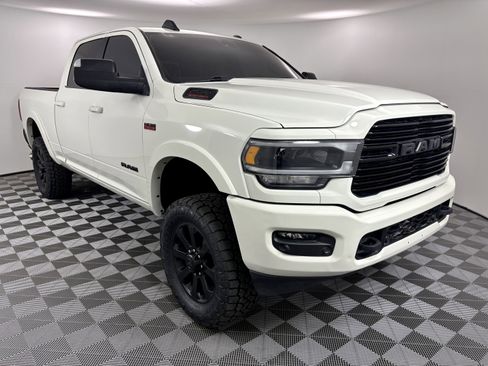 Used 2022 RAM 2500 Laramie w/ Night Edition image 7