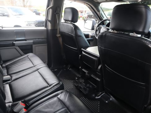 Used 2018 Ford F150 XLT w/ Equipment Group 302A Luxury image 30