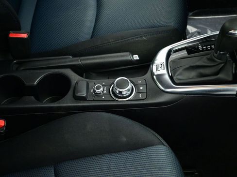 Used 2017 Toyota Yaris iA image 57