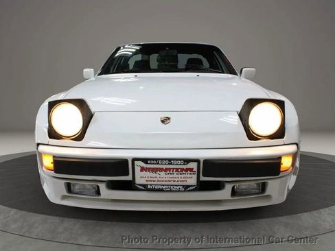 Used 1988 Porsche 944 Coupe image 16