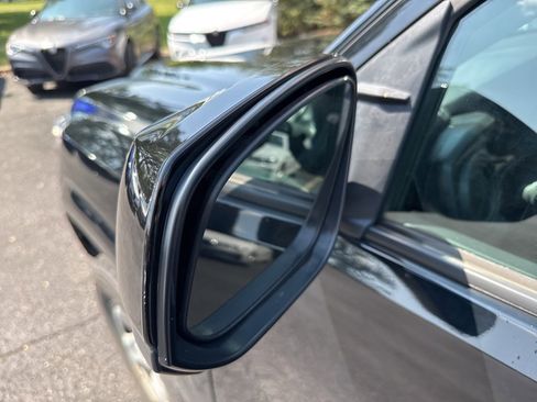 Used 2023 Toyota Tacoma SR image 16