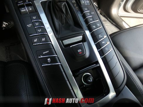 Used 2017 Porsche Macan S AWD/4WD image 55