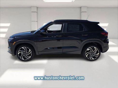 New 2026 Chevrolet TrailBlazer RS w/ Convenience Package FWD image 2