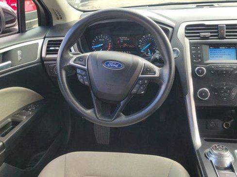 Used 2020 Ford Fusion S image 9