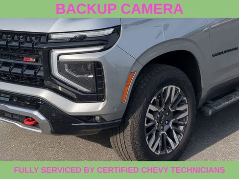 Used 2025 Chevrolet Suburban Z71 image 13