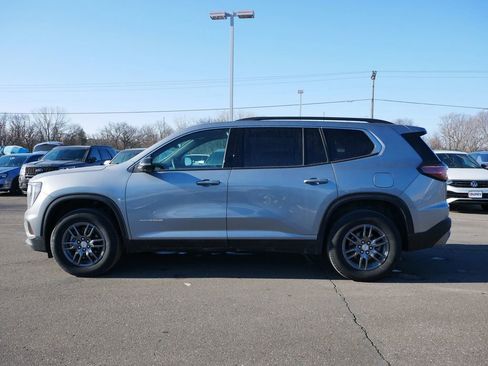 Used 2025 GMC Acadia Elevation AWD/4WD image 6