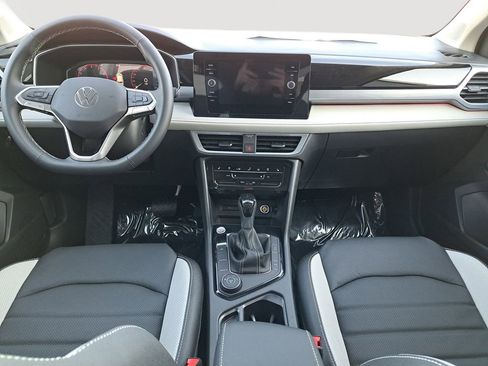 New 2025 Volkswagen Taos SEL image 21