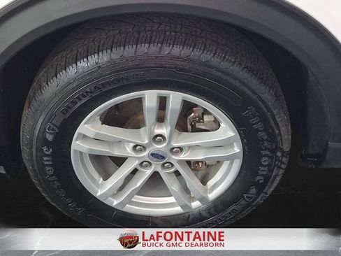 Used 2023 Ford Explorer XLT w/ Equipment Group 202A RWD image 32