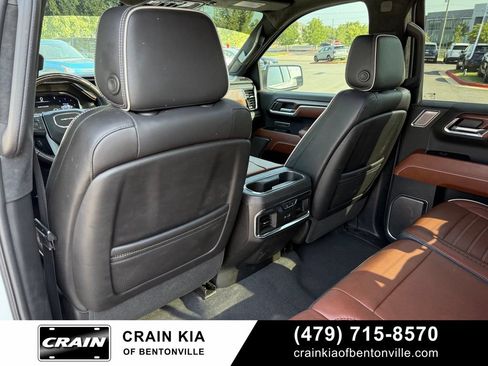 Used 2023 GMC Sierra 1500 Denali Ultimate AWD/4WD image 24