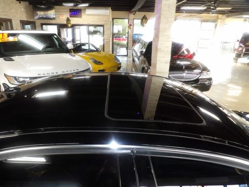 Used 2012 Mercedes-Benz C 250 Sedan image 14