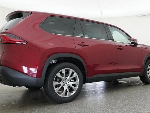 New 2026 Toyota Grand Highlander FWD image 25