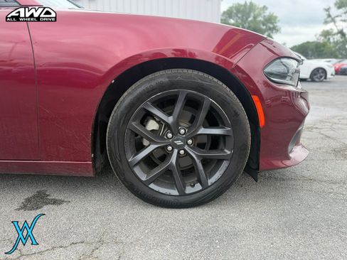 Used 2021 Dodge Charger SXT w/ Blacktop Package RWD image 9
