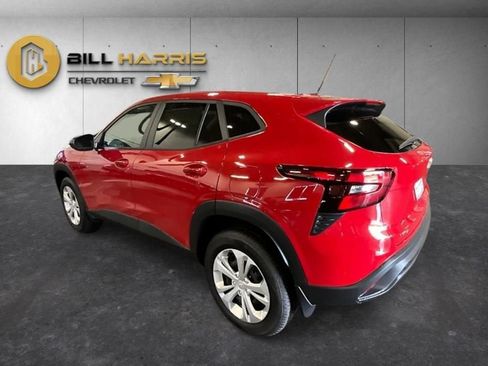 New 2026 Chevrolet Trax LS FWD image 7