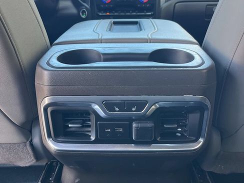 Used 2020 GMC Sierra 3500 SLT w/ SLT Premium Plus Package AWD/4WD image 29