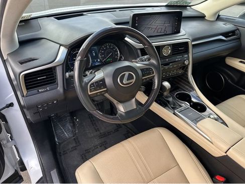 Used 2022 Lexus RX 450h AWD w/ Luxury Package image 15