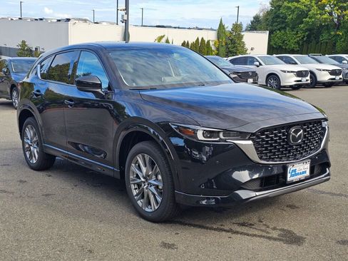 New 2025 MAZDA CX-5 AWD 2.5 S w/ Premium Plus Pkg image 3