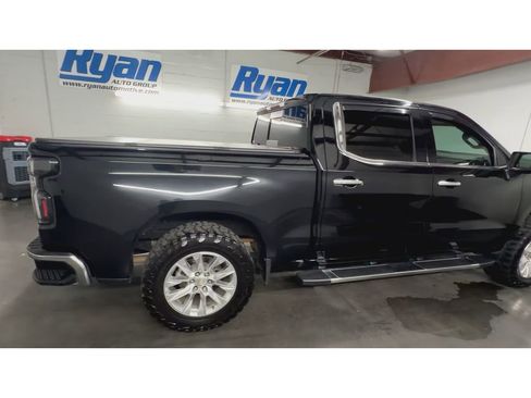Used 2019 Chevrolet Silverado 1500 LTZ w/ LTZ Plus Package AWD/4WD image 9