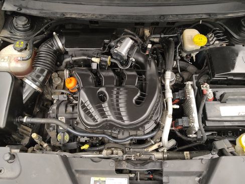 Used 2014 Jeep Cherokee Latitude AWD/4WD image 30